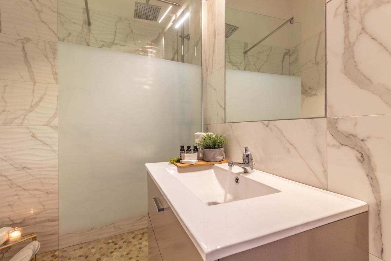 Dama Sicilian Luxury Home & Spa Giarre Bagian luar foto